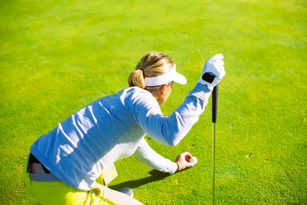 Navigating the Greens: Strategies for Successful Putting